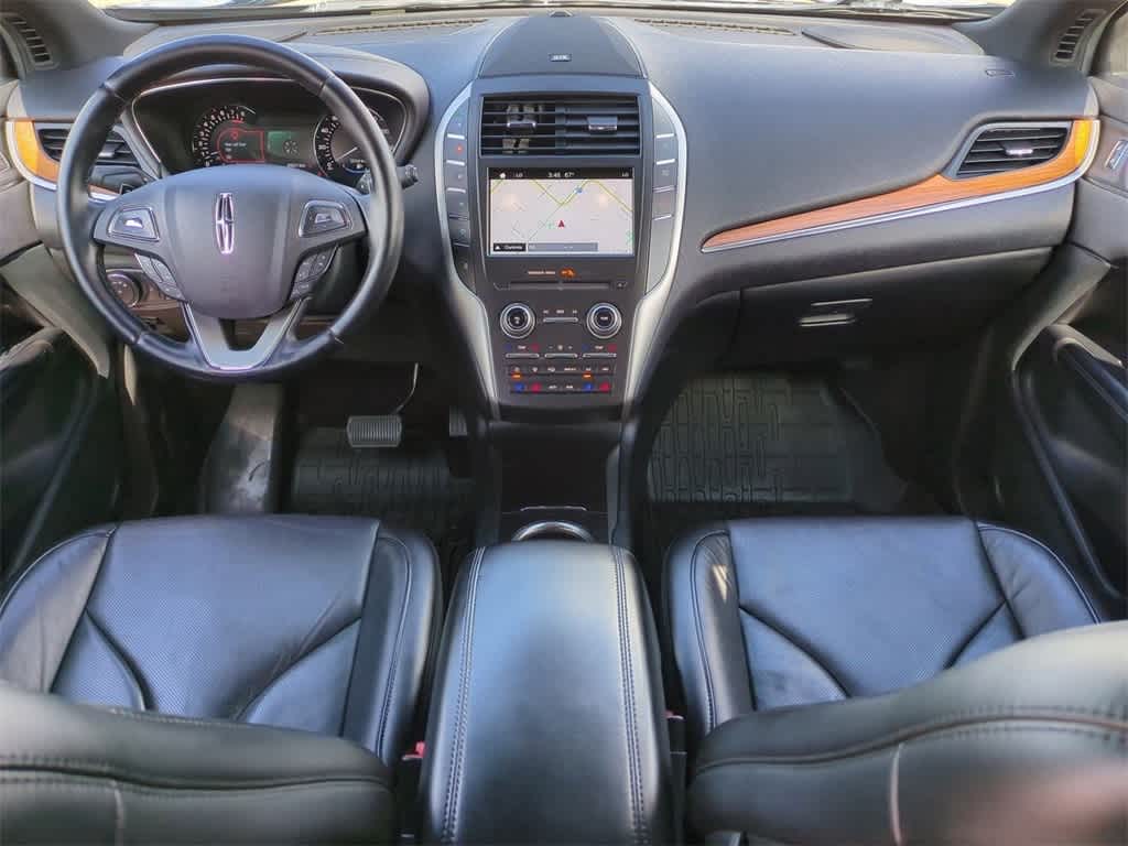 Thumbnail: 2017 Lincoln MKC - 14