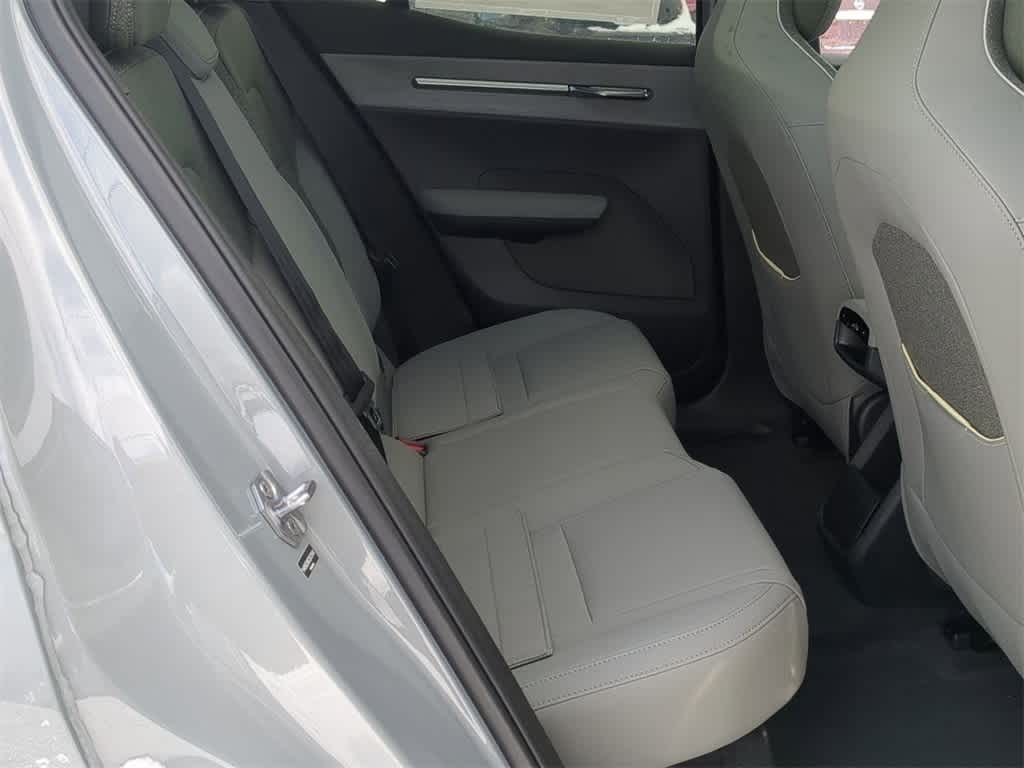 Thumbnail: 2026 Volvo EX30 - 19