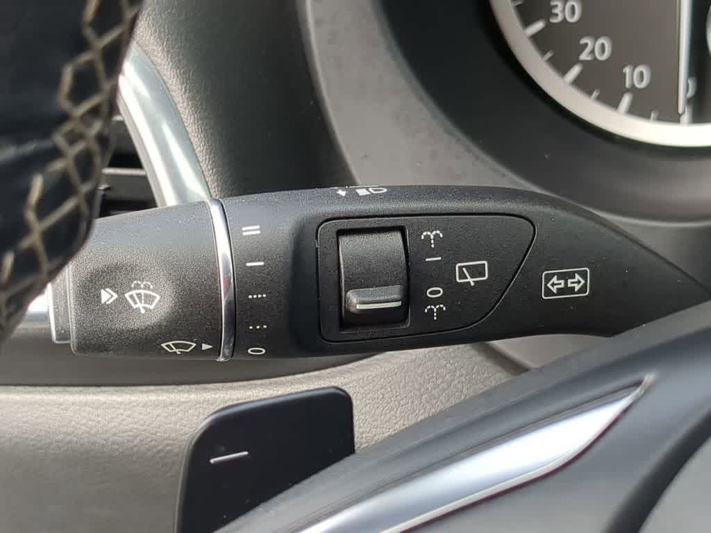 Thumbnail: 2018 INFINITI QX30 - 24