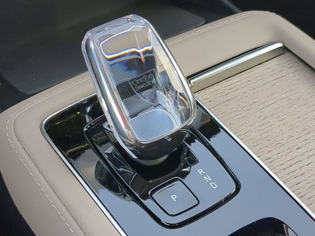 Thumbnail: 2026 Volvo XC90 - 30