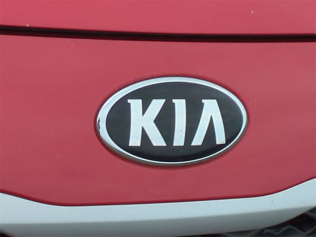 Thumbnail: 2020 Kia Forte - 11