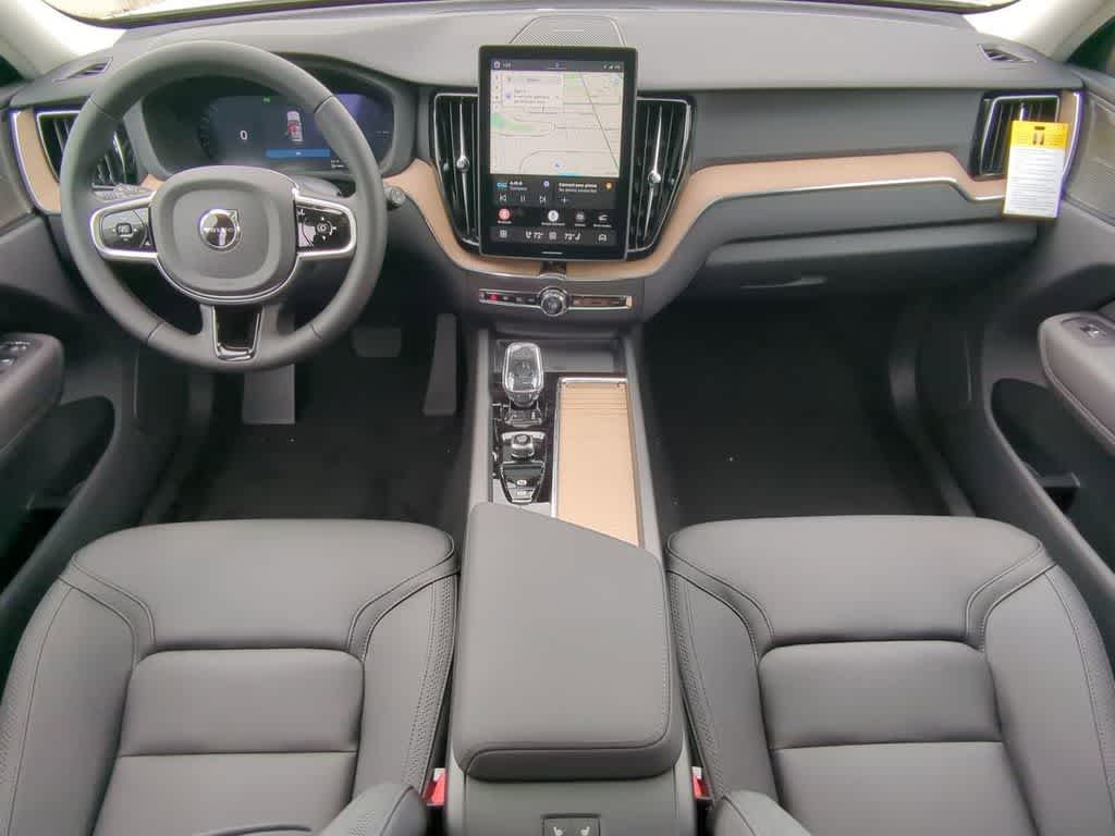 Thumbnail: 2026 Volvo XC60 - 14