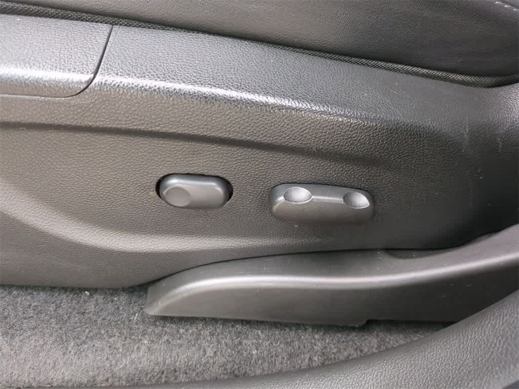 Thumbnail: 2019 Buick Encore - 9