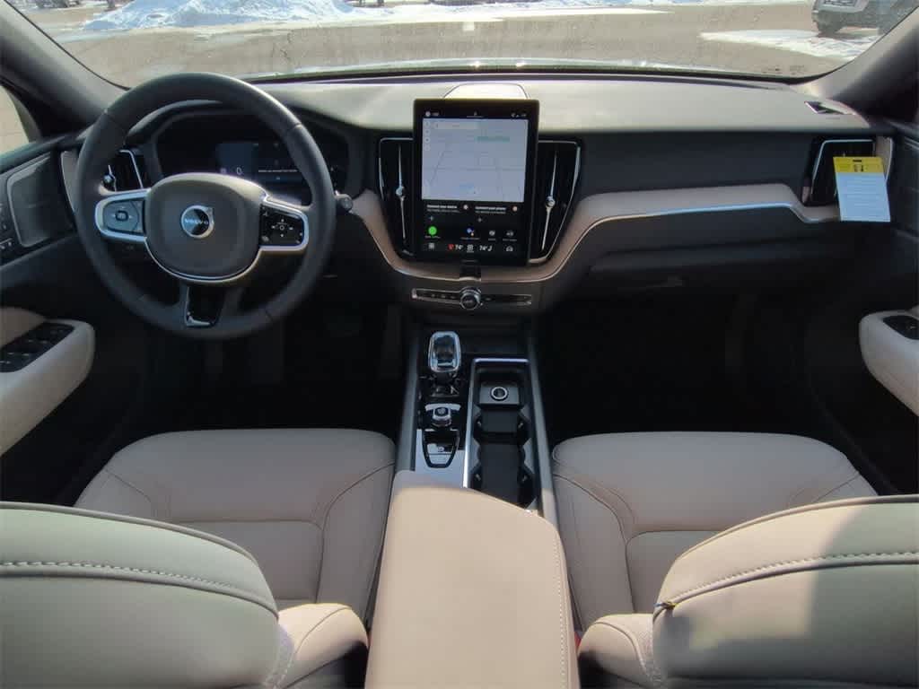 Thumbnail: 2026 Volvo XC60 - 15