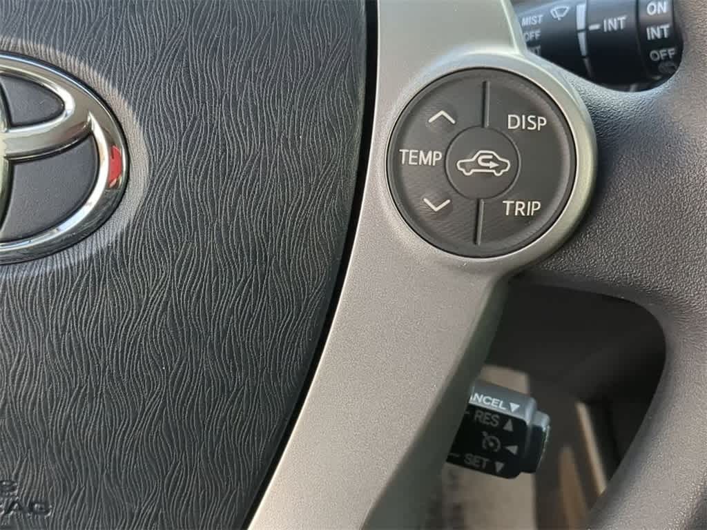 Thumbnail: 2014 Toyota Prius - 23