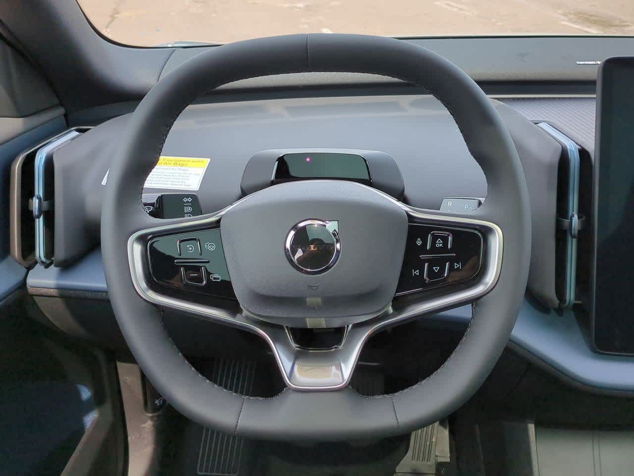 Thumbnail: 2025 Volvo EX30 - 22