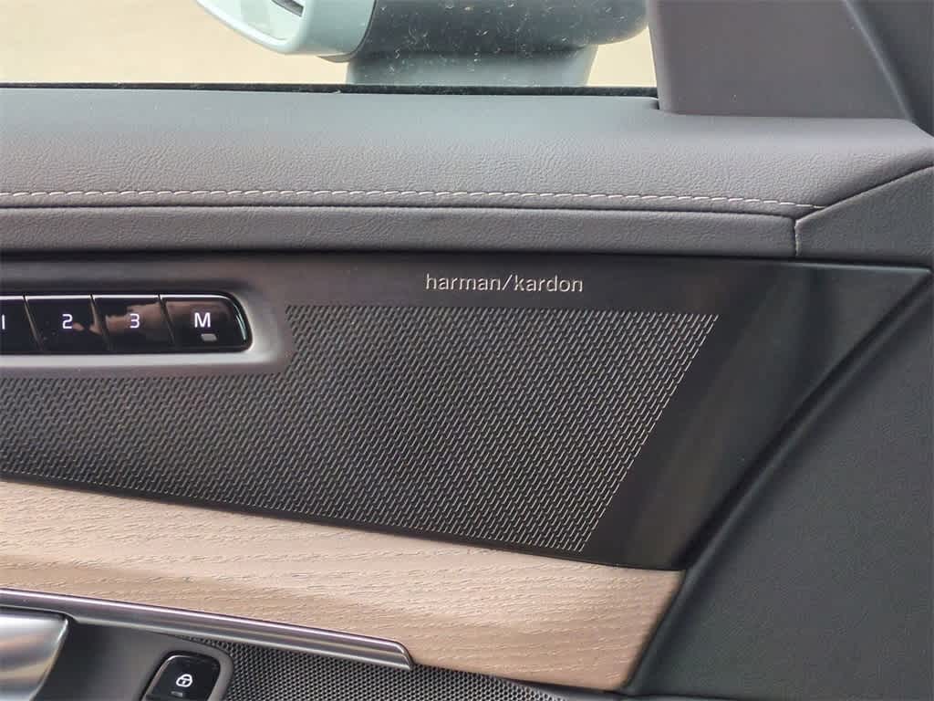 Thumbnail: 2026 Volvo XC90 - 29