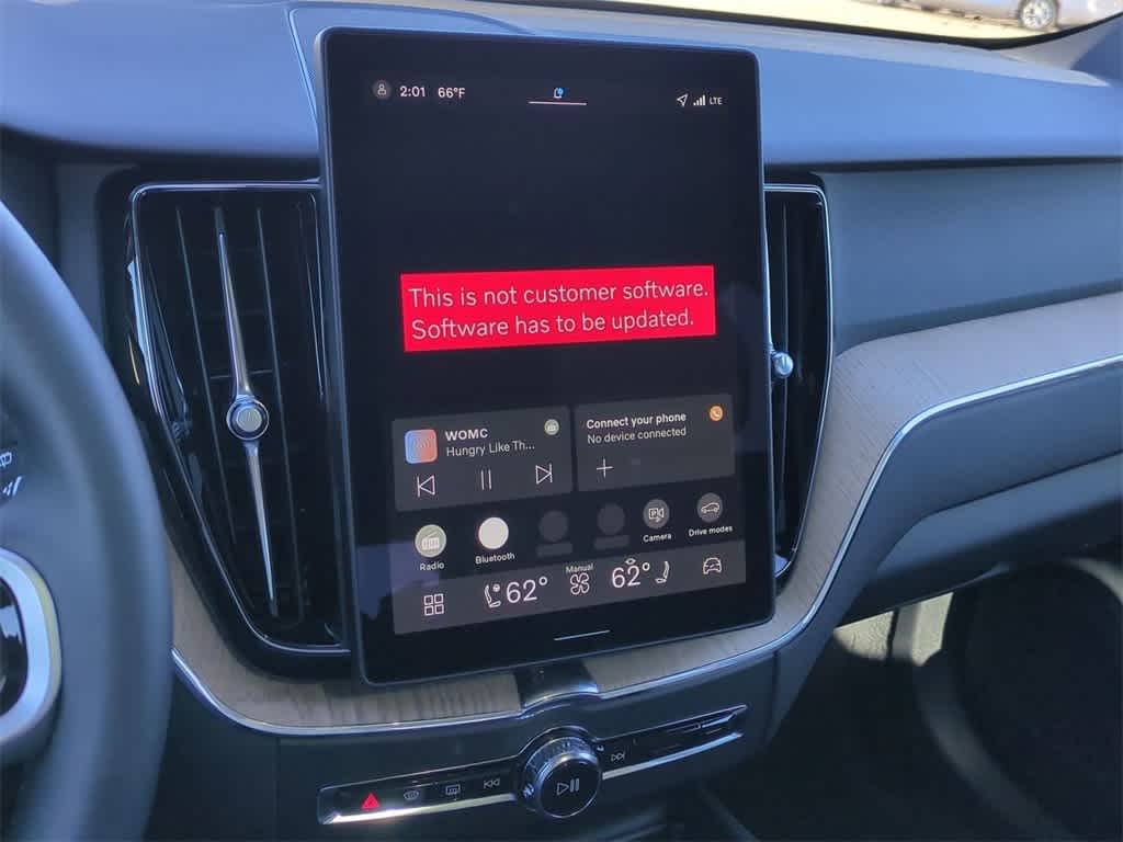 Thumbnail: 2026 Volvo XC60 - 28