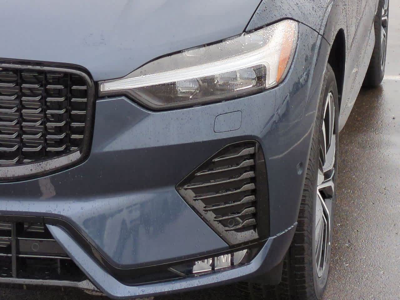 2025 Volvo XC60 B5 Plus 10