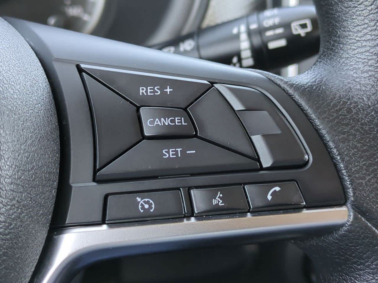 Thumbnail: 2019 Nissan Kicks - 22