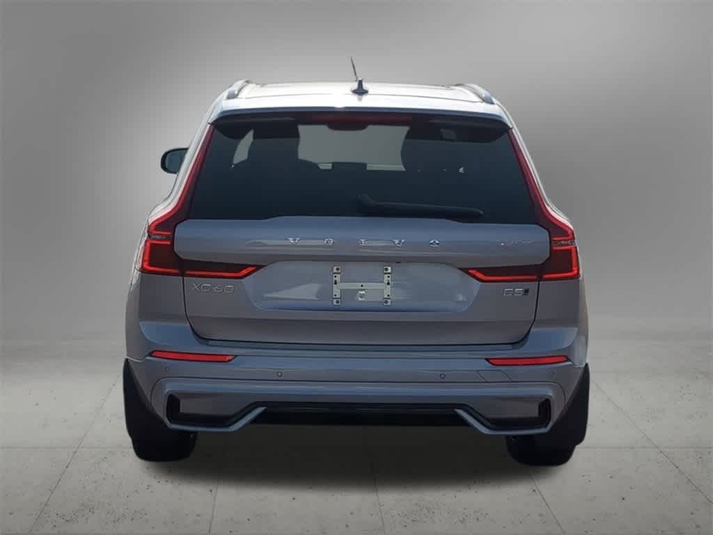 Thumbnail: 2026 Volvo XC60 - 5