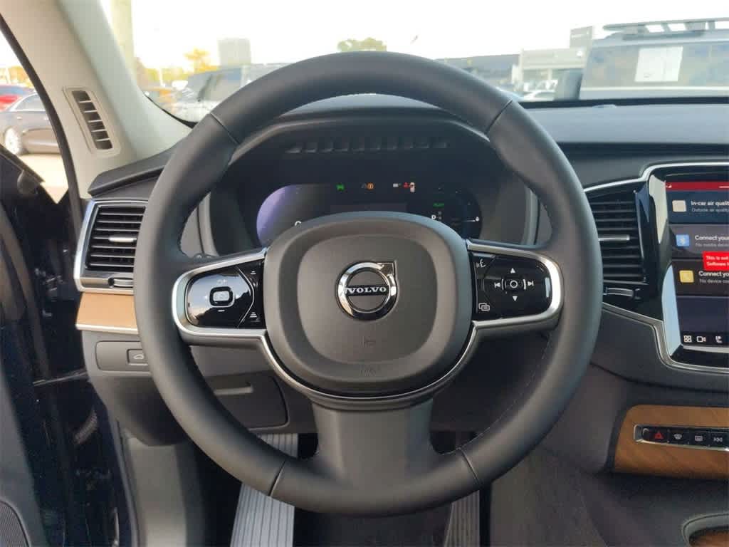 Thumbnail: 2025 Volvo XC90 - 20