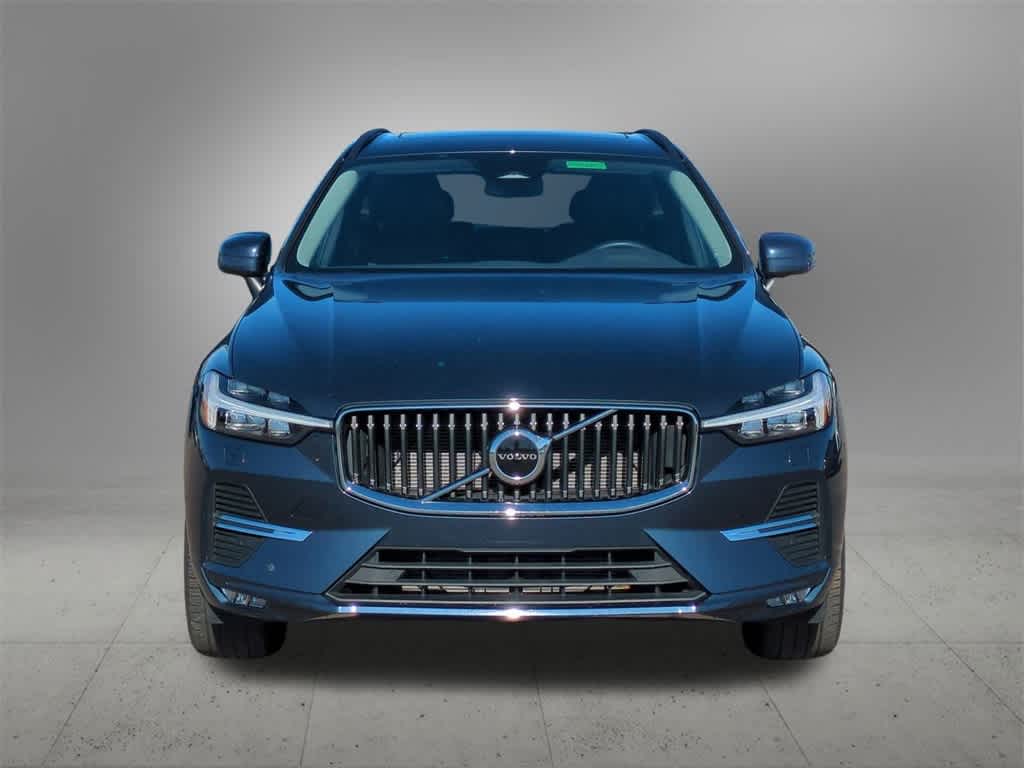 Thumbnail: 2023 Volvo XC60 - 9