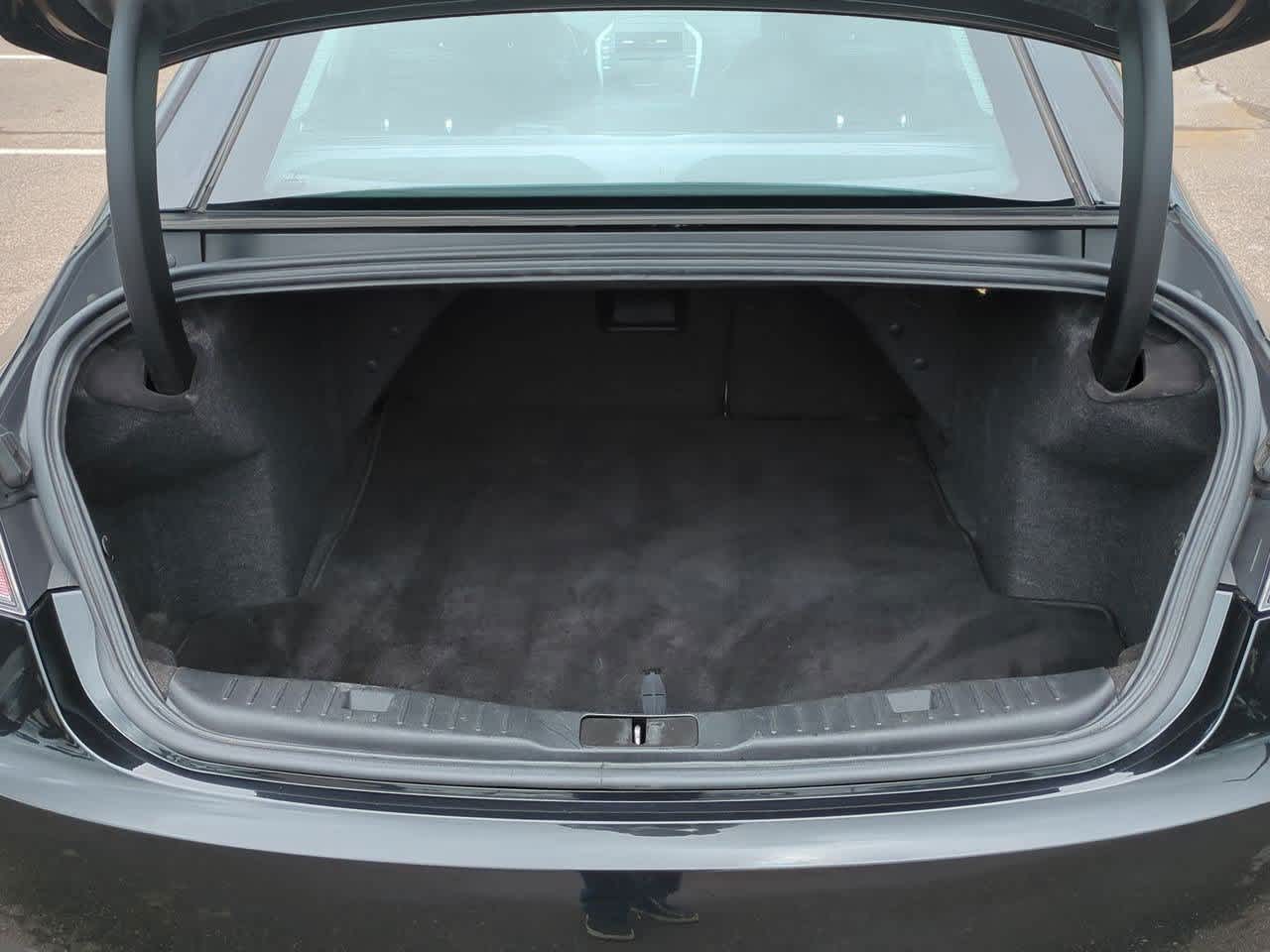 Thumbnail: 2013 Lincoln MKZ - 33