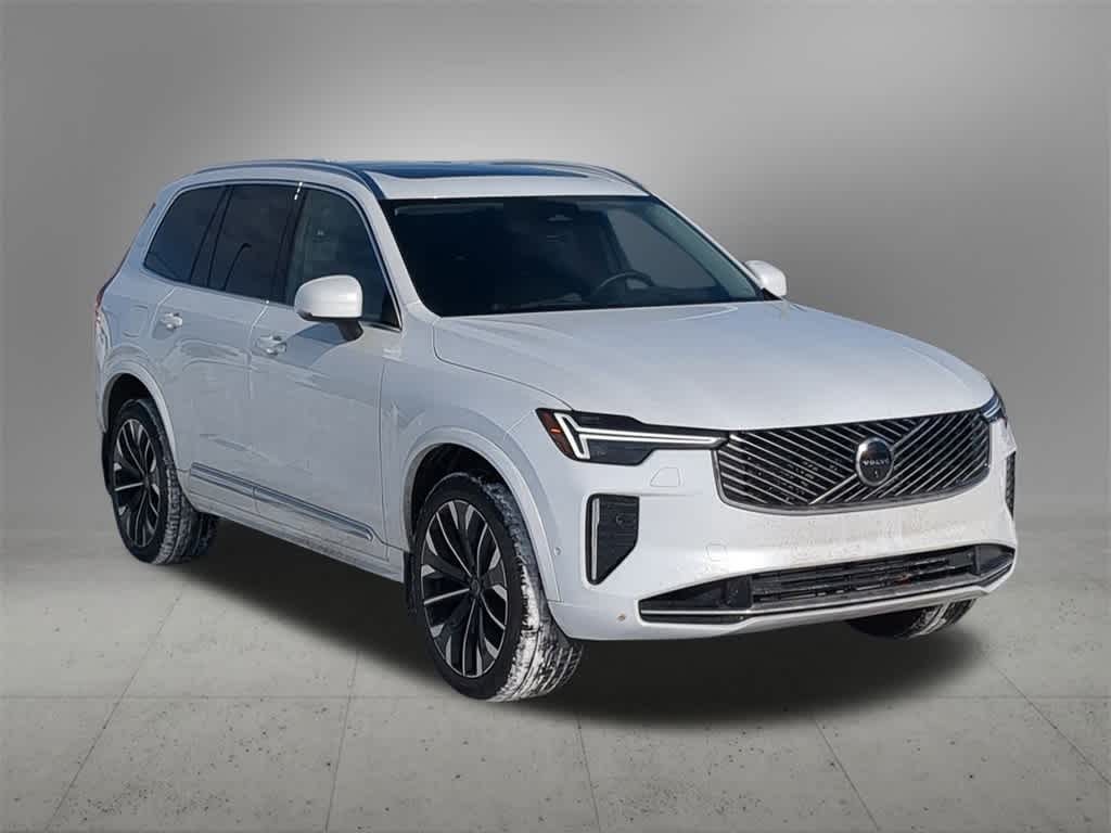 Thumbnail: 2025 Volvo XC90 - 8