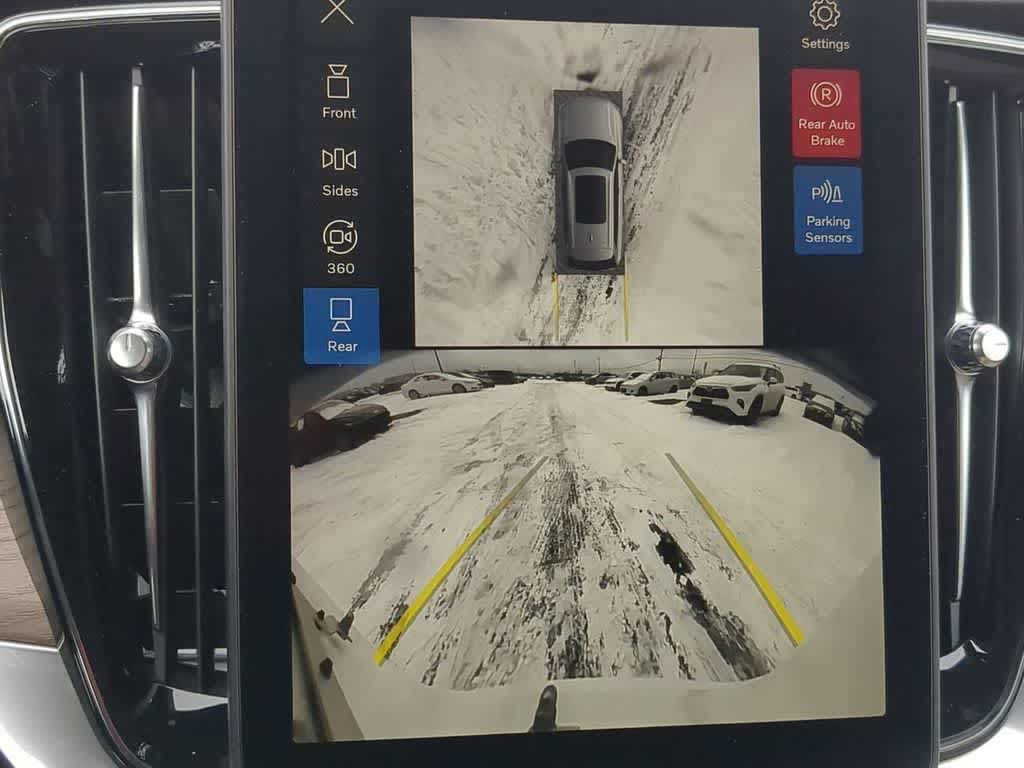 Thumbnail: 2026 Volvo XC90 - 28