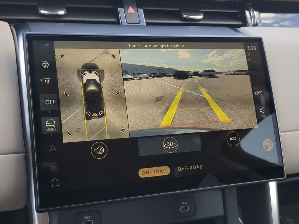 Thumbnail: 2024 Land Rover Discovery Sport - 28