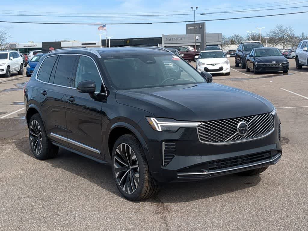 Thumbnail: 2026 Volvo XC90 - 8