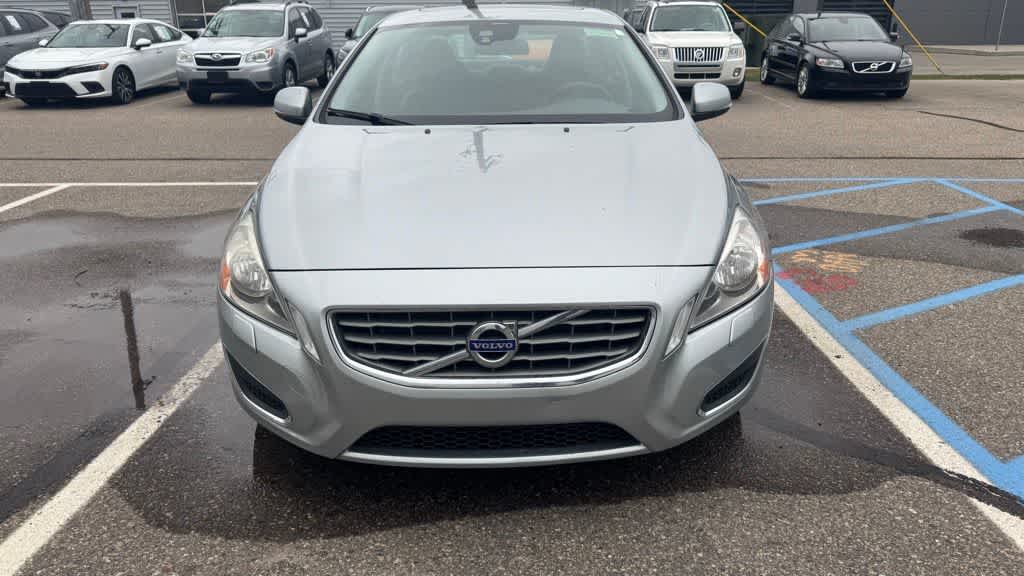 Thumbnail: 2013 Volvo S60 - 2