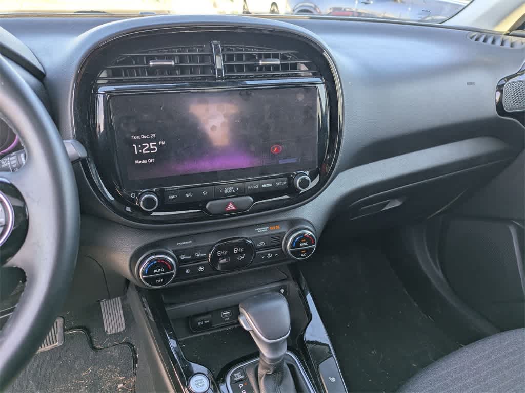 Thumbnail: 2024 Kia Soul - 26