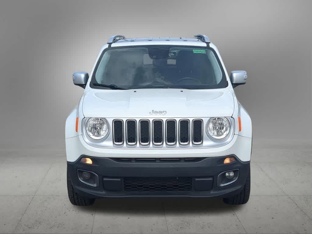 Thumbnail: 2015 Jeep Renegade - 9