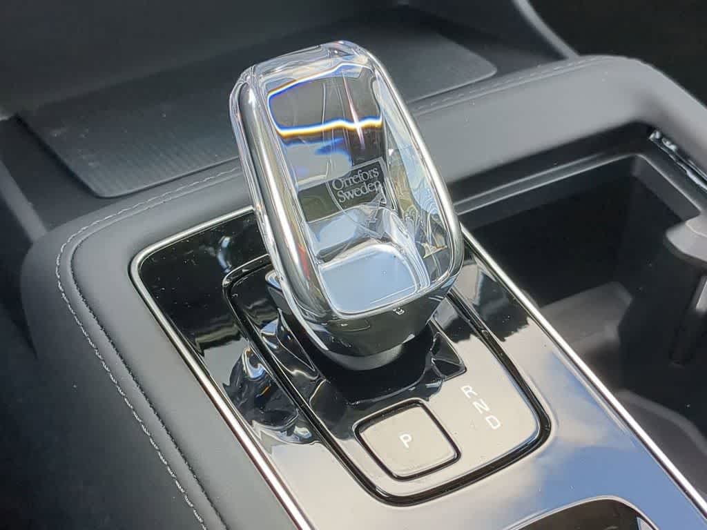 Thumbnail: 2026 Volvo XC90 - 30