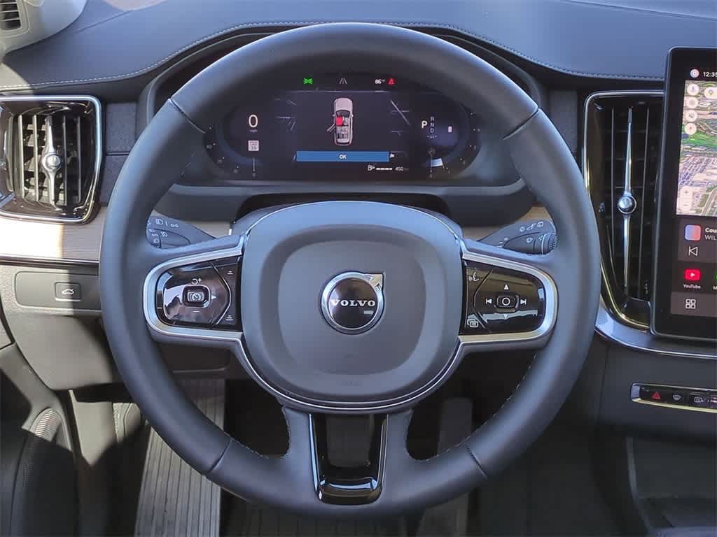 Thumbnail: 2025 Volvo XC90 - 22