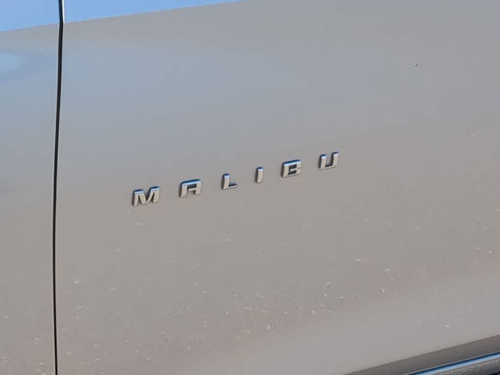 Thumbnail: 2019 Chevrolet Malibu - 12