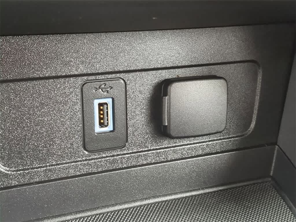 Thumbnail: 2018 Ford Escape - 29