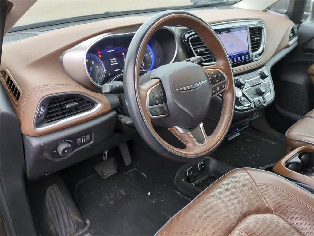 Thumbnail: 2017 Chrysler Pacifica - 2