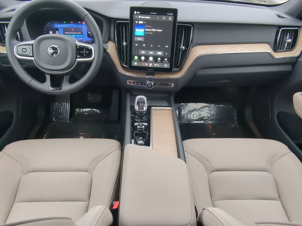 Thumbnail: 2026 Volvo XC60 - 14