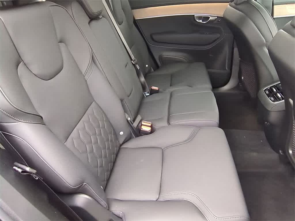 Thumbnail: 2026 Volvo XC90 - 19