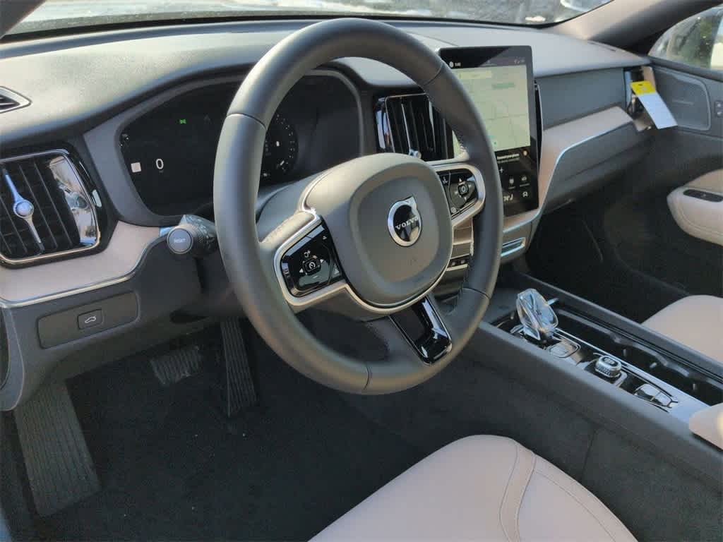 Thumbnail: 2026 Volvo XC60 - 2