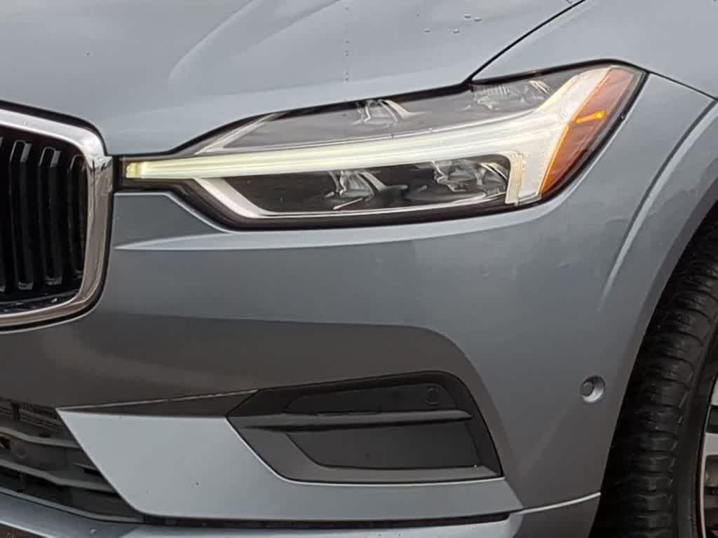 Thumbnail: 2019 Volvo XC60 - 10