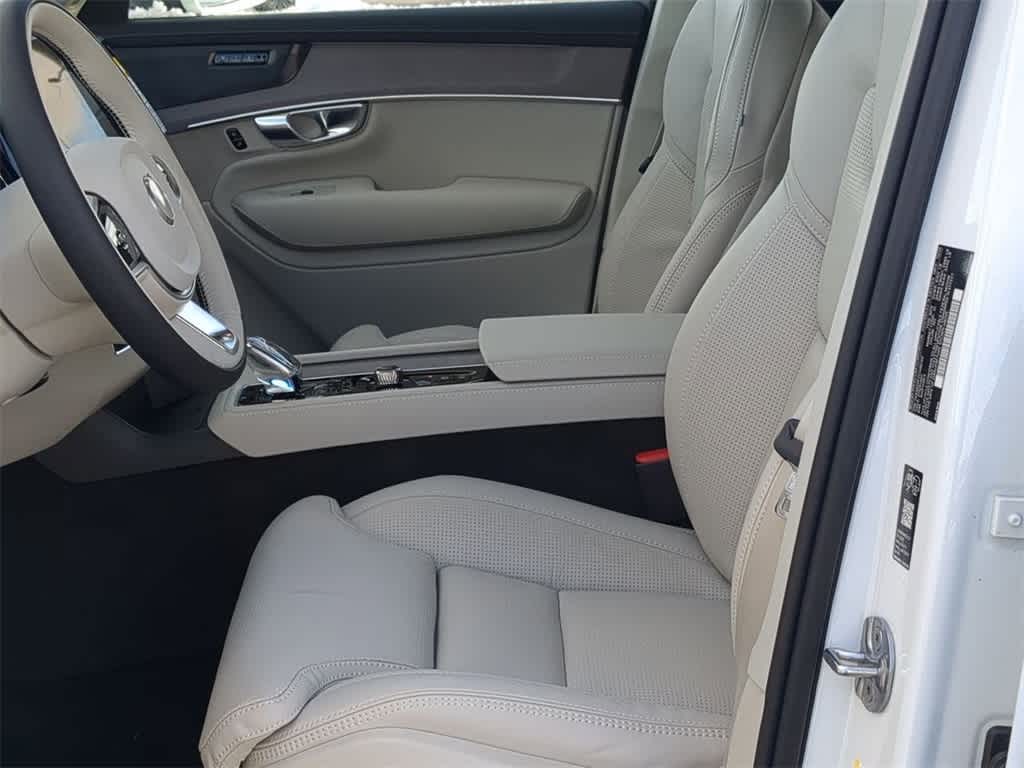 Thumbnail: 2026 Volvo XC90 - 15