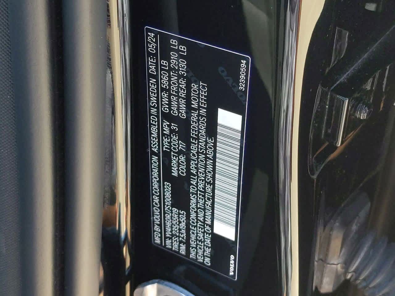 Thumbnail: 2025 Volvo XC60 - 27