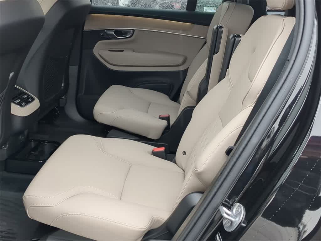 Thumbnail: 2026 Volvo XC90 - 18