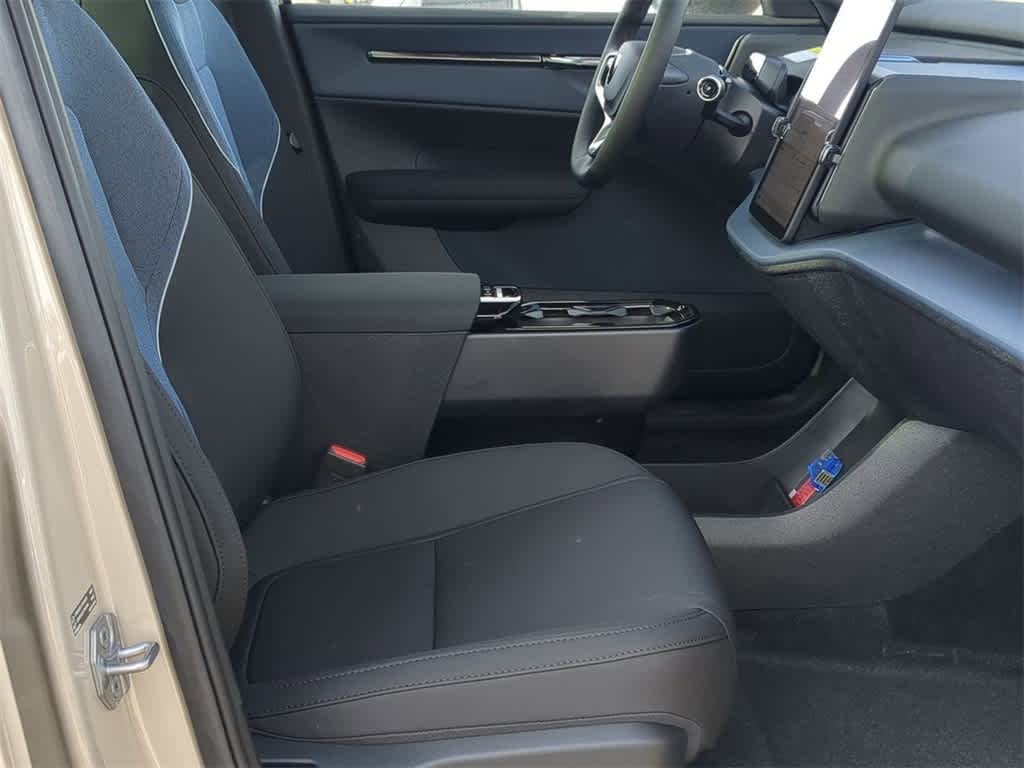 Thumbnail: 2026 Volvo EX30 - 20