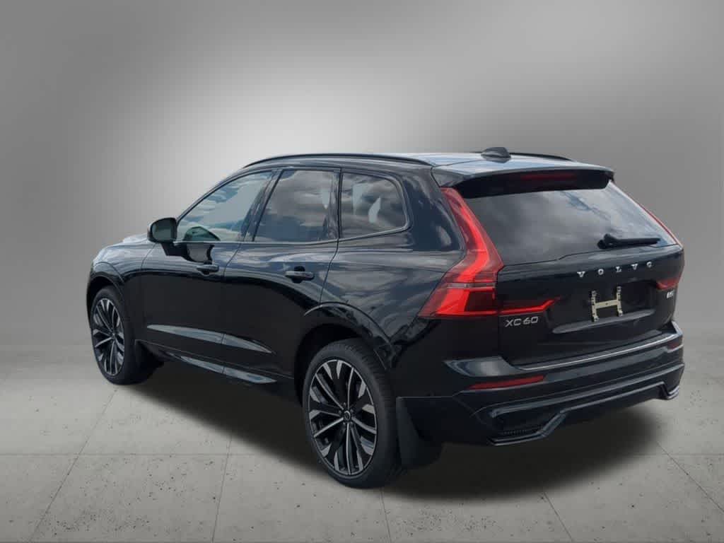 Thumbnail: 2026 Volvo XC60 - 4