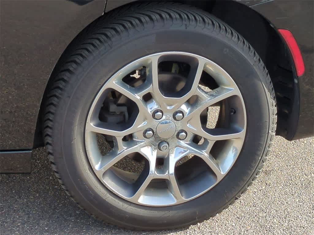 Thumbnail: 2016 Dodge Charger - 13