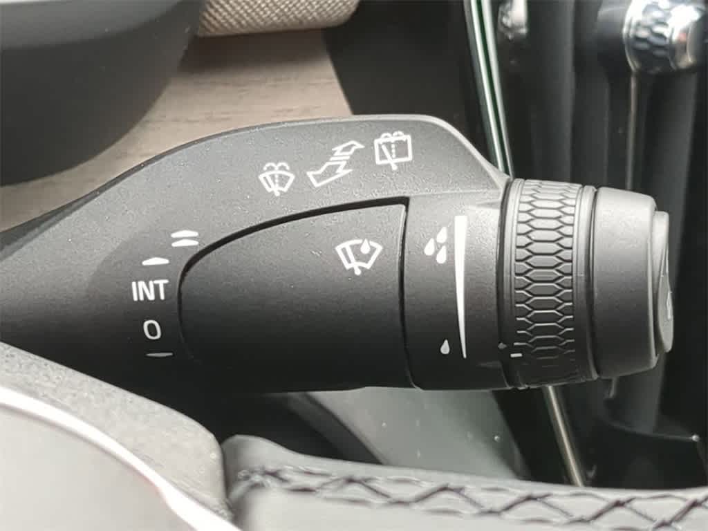 Thumbnail: 2026 Volvo XC90 - 29