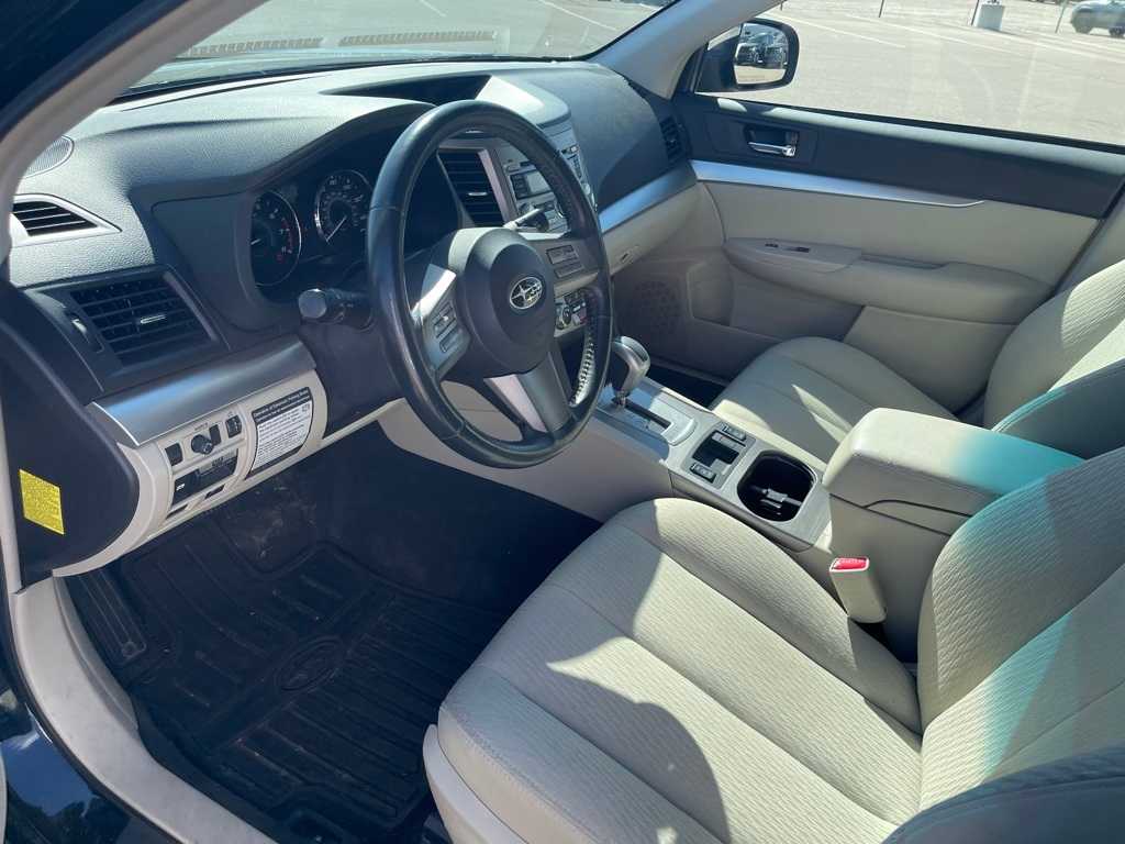 Thumbnail: 2010 Subaru Outback - 10