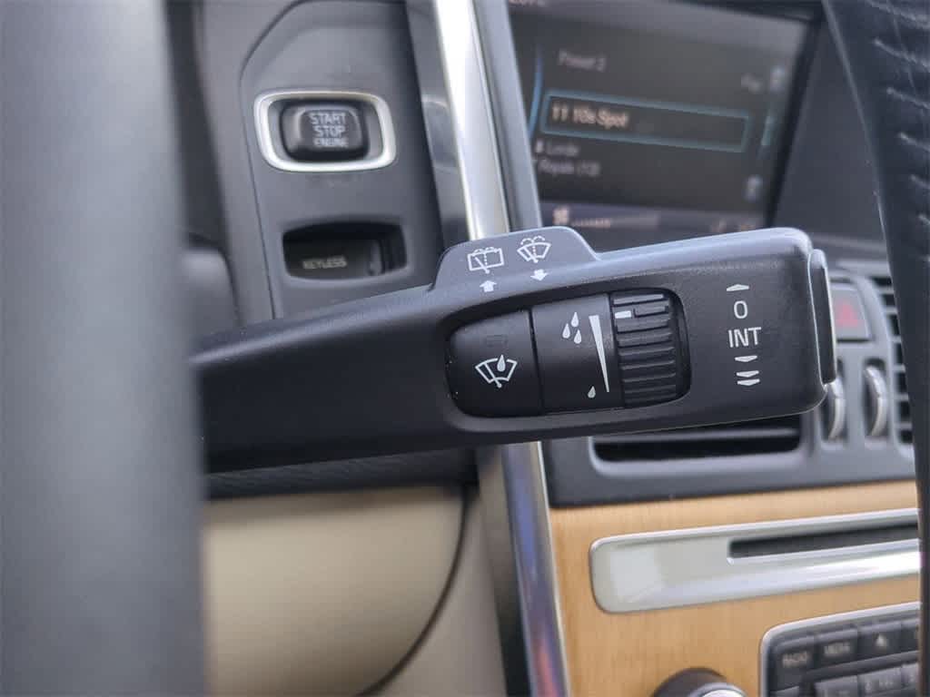 Thumbnail: 2014 Volvo XC60 - 26