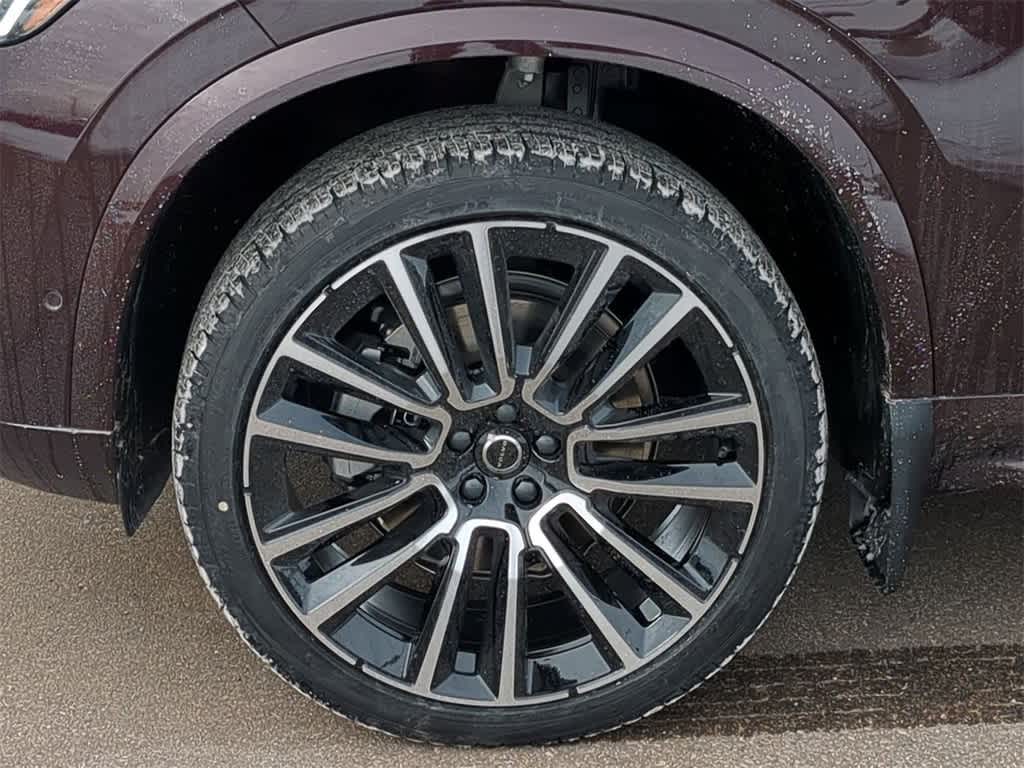 Thumbnail: 2026 Volvo XC90 - 13