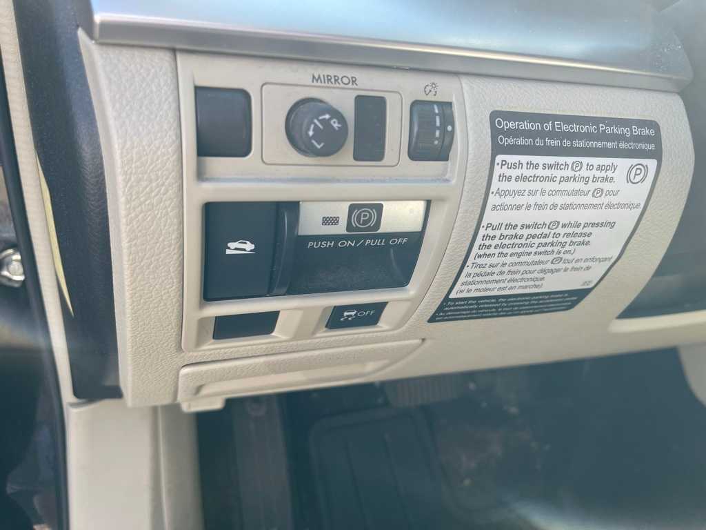 Thumbnail: 2010 Subaru Outback - 23