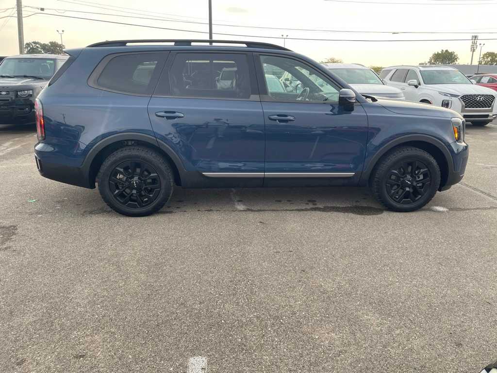 Thumbnail: 2023 Kia Telluride - 6