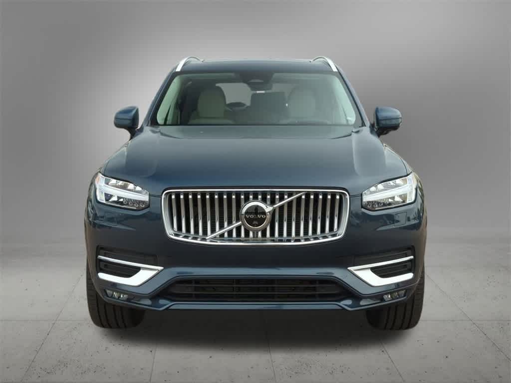 Thumbnail: 2025 Volvo XC90 - 9