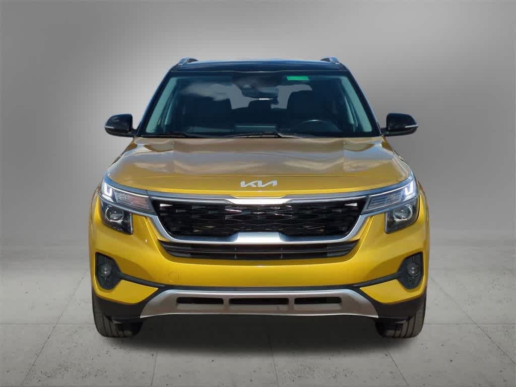 Thumbnail: 2022 Kia Seltos - 9