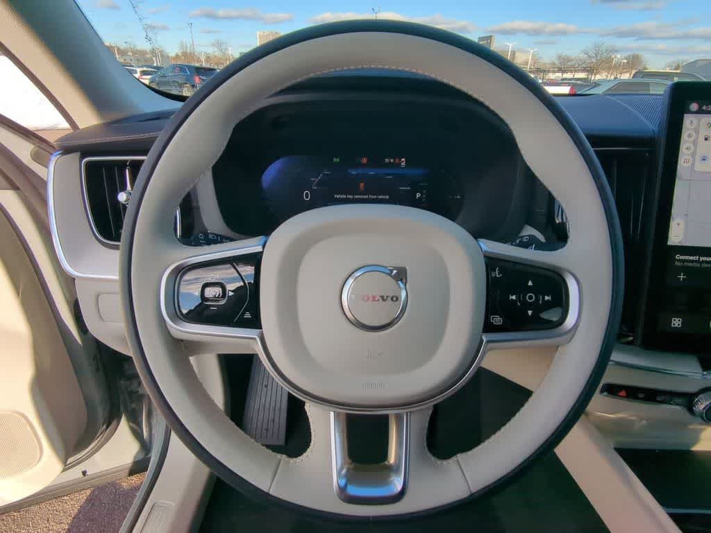 Thumbnail: 2026 Volvo XC60 - 21