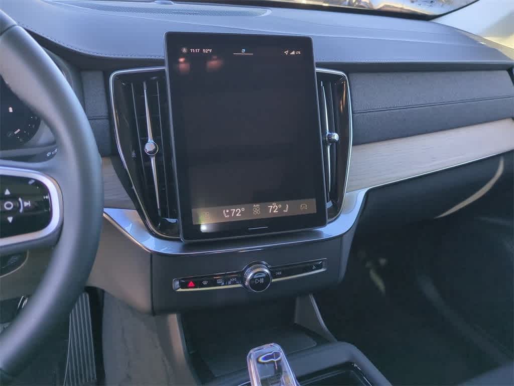 Thumbnail: 2026 Volvo XC90 - 20